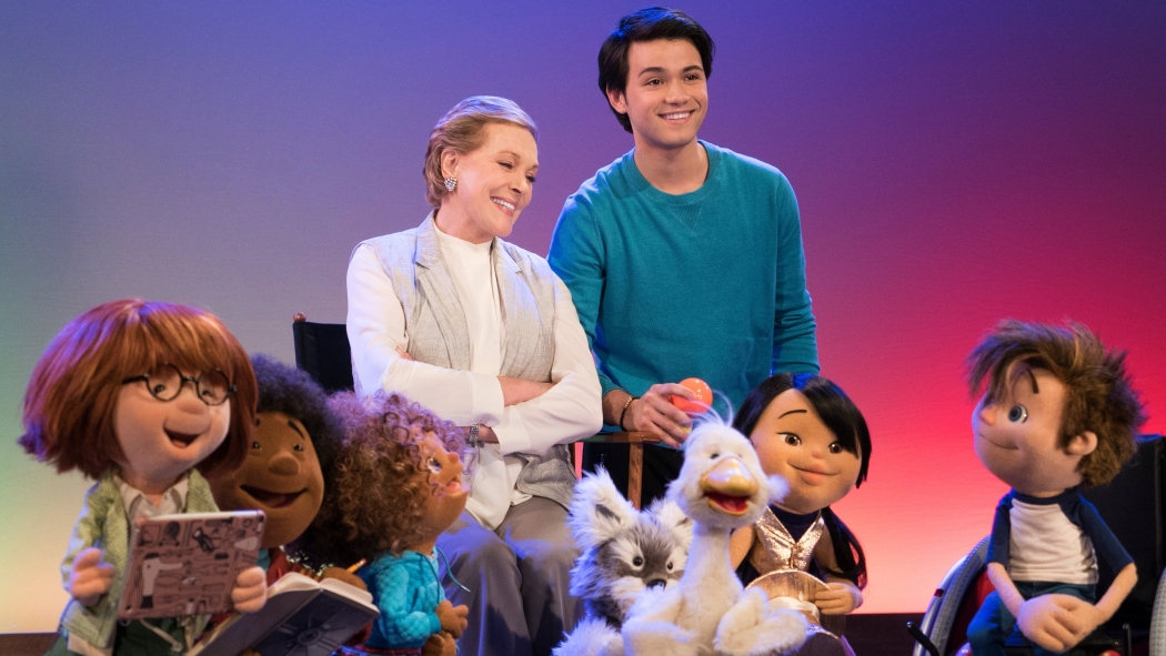 Julie's Greenroom 1. Sezon 3. Bölüm izle