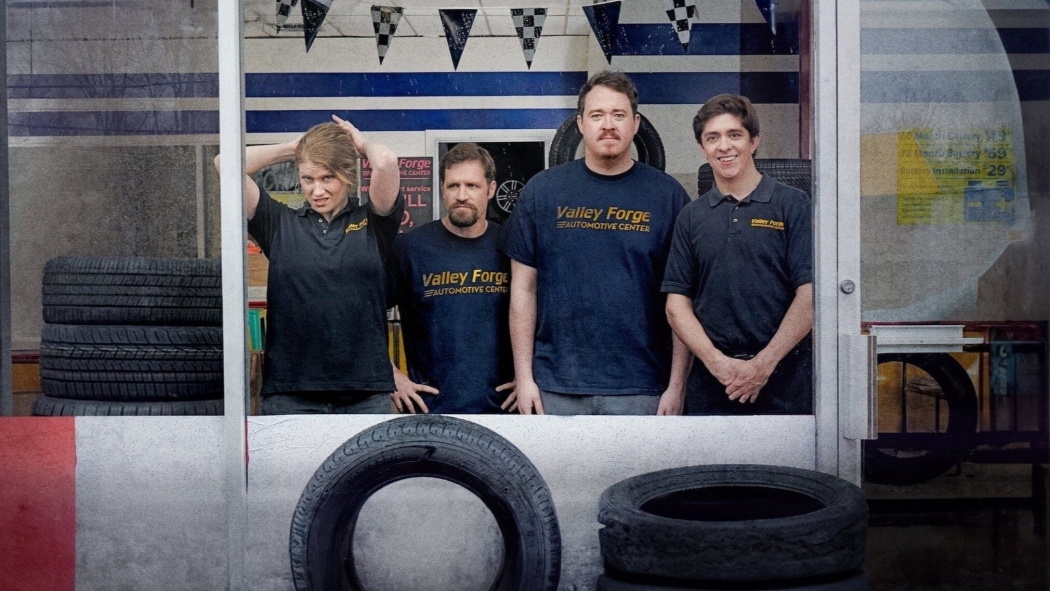Tires 1. Sezon 1. Bölüm izle